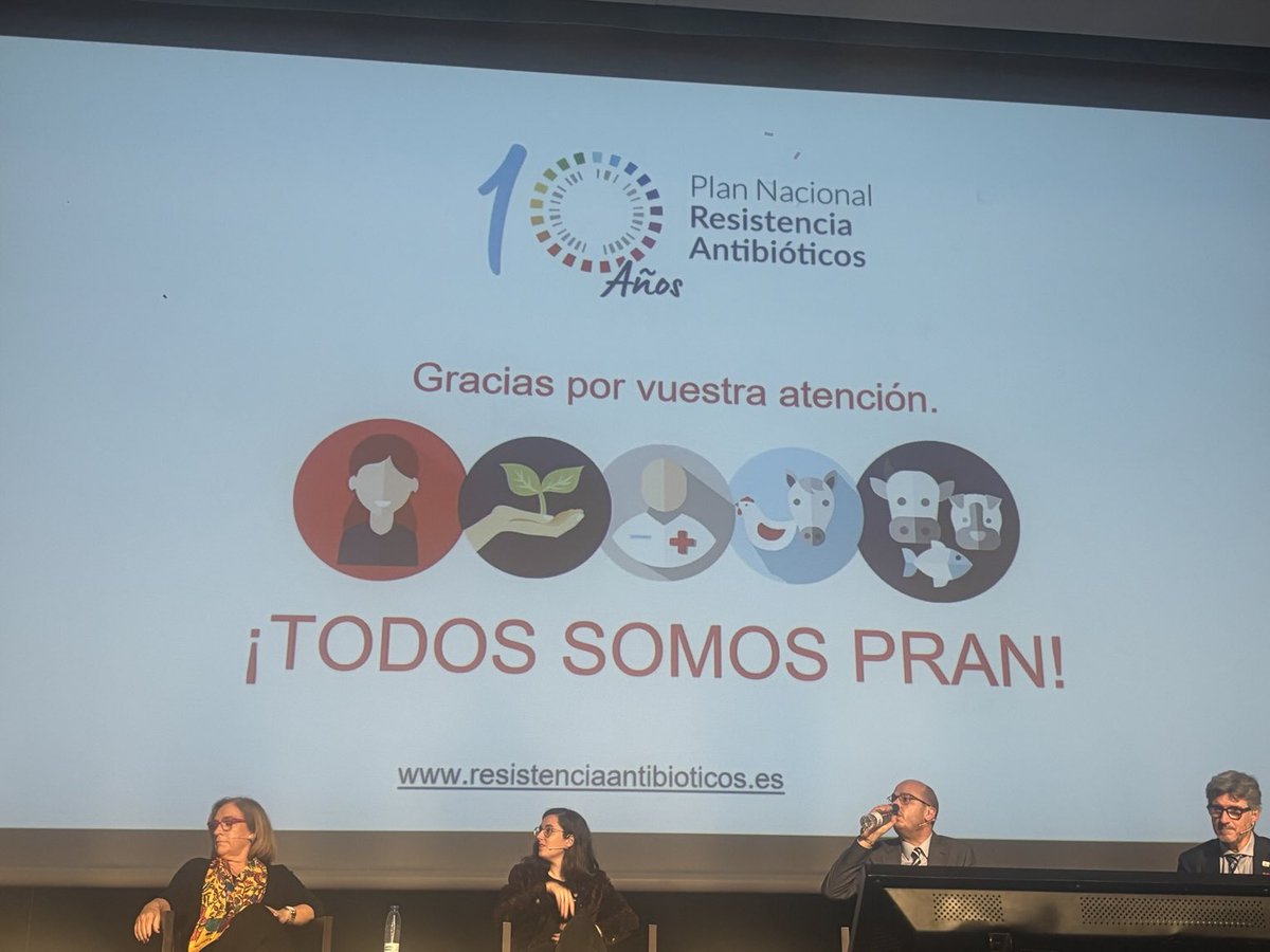 Muy claro, conciso y concreto exposición de Cristina, Reyes y Enrique⁩ en las Jornadas de Seguridad del Paciente en Extremadura ⁦<a href="/PRANgob/">Plan Antibióticos</a>⁩