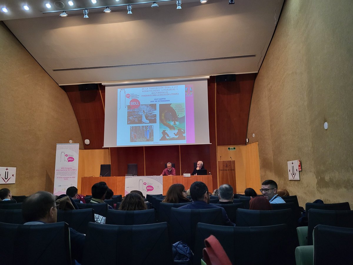 ballpa's tweet photo. Eloy Martos: De la transmisión oral a las neomitologías literarias y multimodales. Itinerarios para la educación literaria
@SEDLL #SIDLL https://t.co/2VmmDyQJXN
