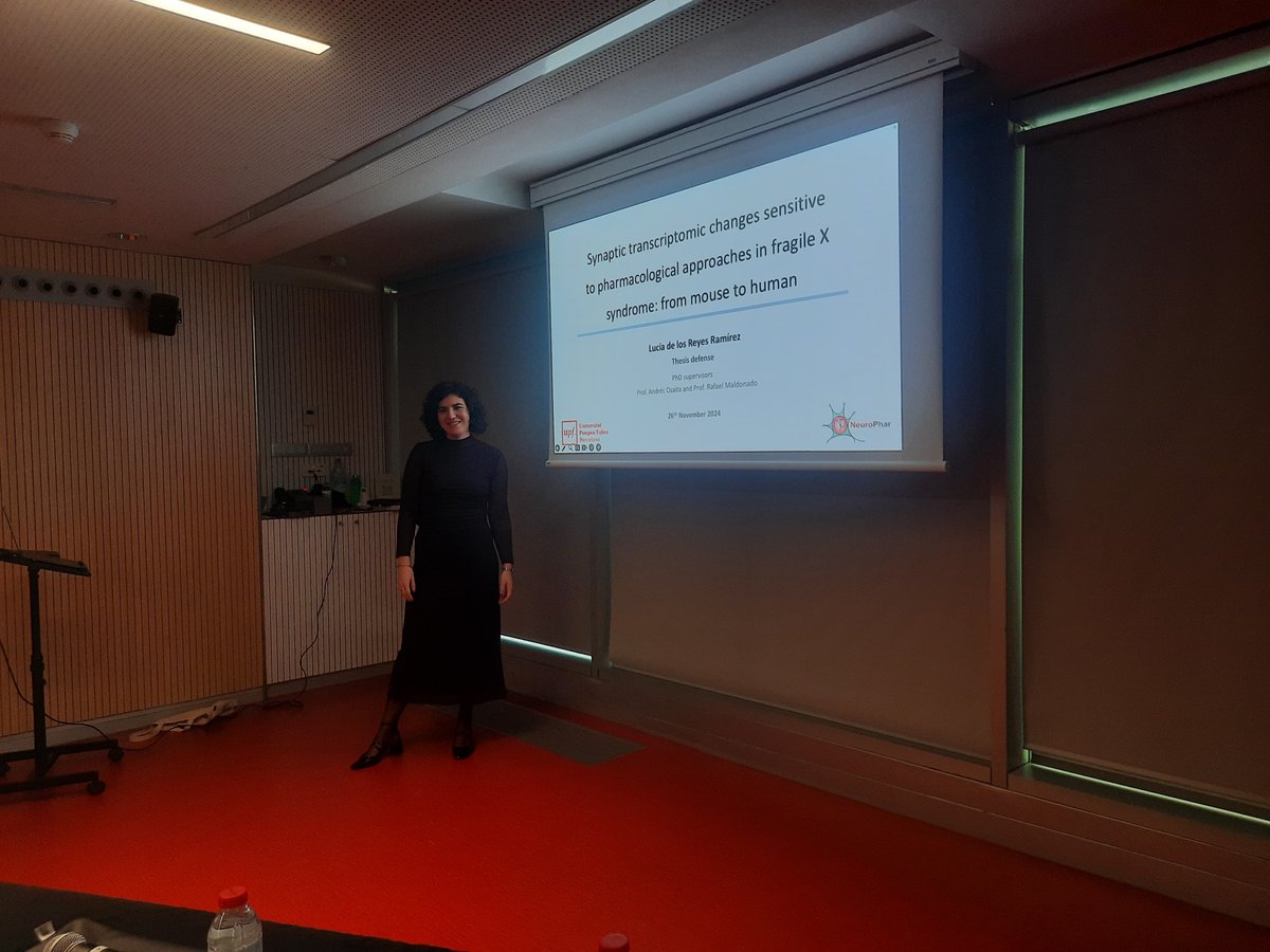 OzaitaLab's tweet photo. On Tuesday Lucía de los Reyes Ramírez @lu_delos successfully defended her Doctoral Thesis. Congratulatios Dr. De los Reyes-Ramirez! 🎉🎓 @UPFbiomed @the_prbb @upfbar https://t.co/kxCejGNwWK