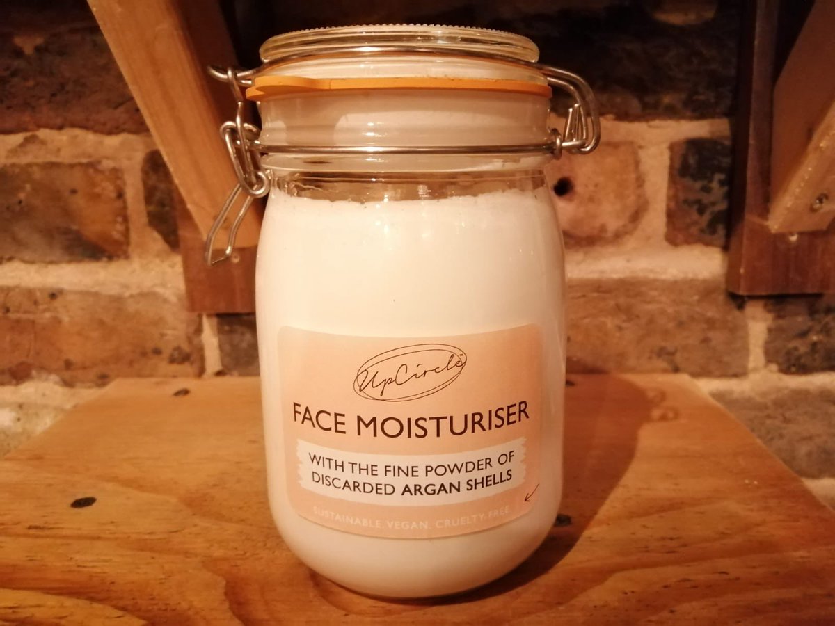 Our <a href="/upcirclebeauty/">UpCircle Beauty</a> moisturiser is considered a very fair price according to this <a href="/guardian/">The Guardian</a> article. 
We have the bulk offering (BYOC) which works out to £9.50 for 50ml. 
Or a jumbo festive pre-filled jar, in a lovely gift box only £30 for 120ml! 
theguardian.com/thefilter/2024…