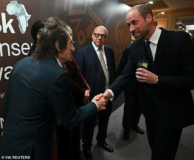 Ronnie Wood (@ronniewood) on Twitter photo We had a wonderful night at the <a href="/tusk_org/">Tusk</a> Conservation Awards celebrating heroes in animal conservation. It was an honour to meet Tusk Royal Patron HRH The Prince Of Wales <a href="/KensingtonRoyal/">The Prince and Princess of Wales</a> again, alongside Sally and my fellow Tusk ambassador <a href="/MarkKnopfler/">Mark Knopfler</a>. We had a wonderful night at the <a href="/tusk_org/">Tusk</a> Conservation Awards celebrating heroes in animal conservation. It was an honour to meet Tusk Royal Patron HRH The Prince Of Wales <a href="/KensingtonRoyal/">The Prince and Princess of Wales</a> again, alongside Sally and my fellow Tusk ambassador <a href="/MarkKnopfler/">Mark Knopfler</a>.