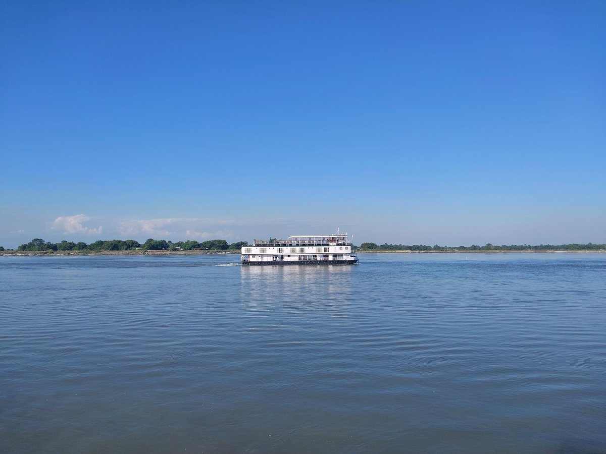 onlymafa's tweet photo. #FramesOfBrahmaputra

Beauty of Brahmaputra. 

Theme: The Blue color of Brahmaputra 
Name: Mir Abu Faruque Aktar 
District: Dhubri, Assam 

#AIWCL 
#photographycontest
#ContestAlert
#Assam
@AssamWater https://t.co/LGMRhBKVhX