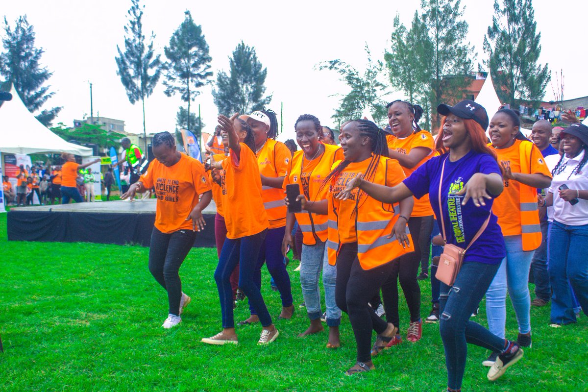 BHESP was privileged to attend the commemoration of the 16 days of activism against GBV at Mukuru kwa Ruben. In attendance was the Nairobi county women representative Hon Esther perssaris ,who emphasized on the need to serve justice to victims of Gender based violence
#bhespcares