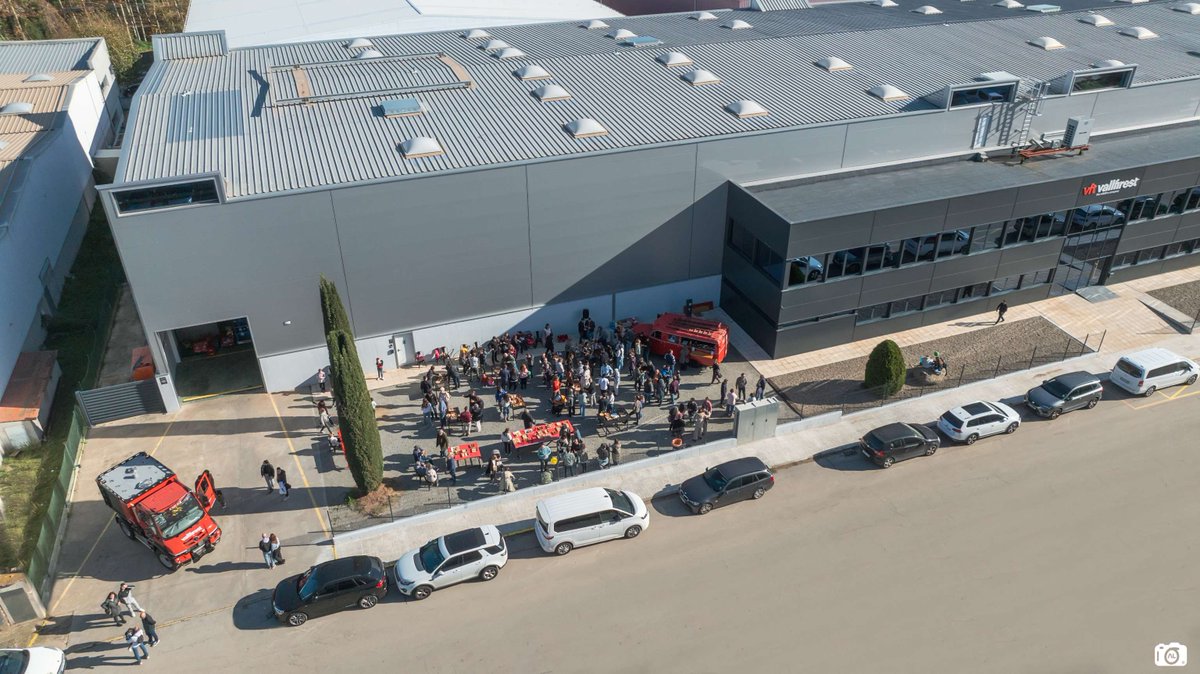 vallfirest tweet media