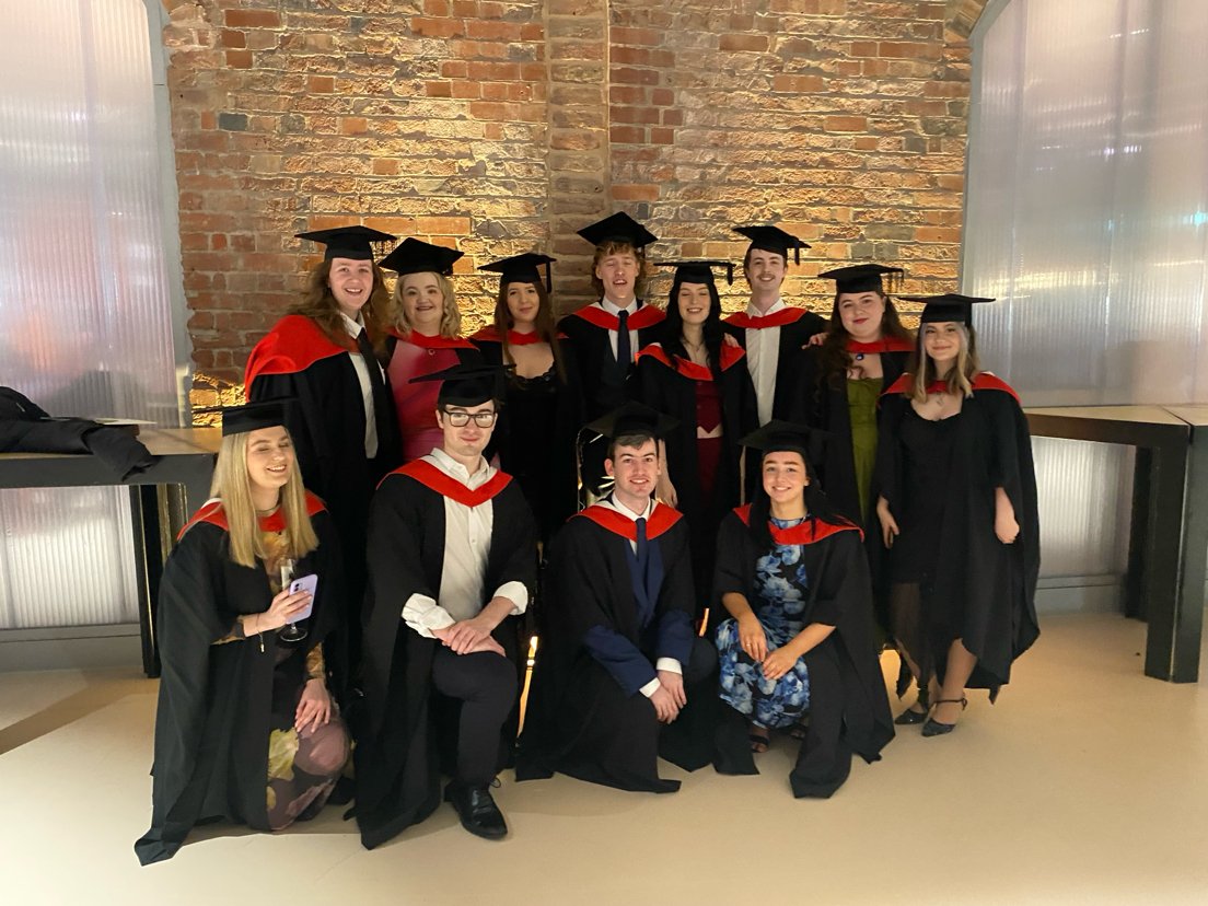 MusicVining's tweet image. Officially a graduate 🎓🥂