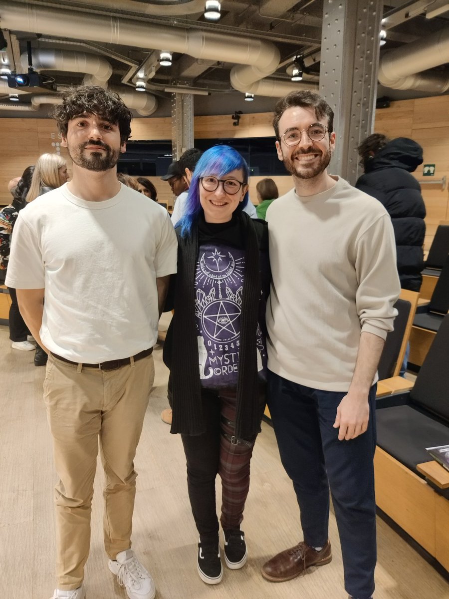 AutistaMichi's tweet photo. @SdeStendhal @EspacioFTef @QuantumFracture @villavrr ¡Lo conseguí!Muchas gracias por tan interesante mesa redonda 💙Un placer habernos desvirtualizado y vuelvo a agradecer, sobre todo a "Los Crespos",vuestra positiva influencia como divulgadores.Mi canal no existiría sino me hubierais marcado e inspirado para intentarlo #ForoTelos https://t.co/FT0ddLG9HW