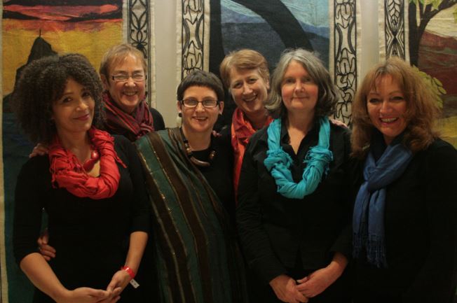 We're delighted to be hosting a special festive evening on Saturday 7 December with poet Sue Vickerman &amp; Bradford Women Singers.

Adventus: Words and Music on the Modern Themes of Advent is an evening of poetry &amp; song exploring hope, peace, joy &amp; love.

thefolly.org.uk/event/adventus…