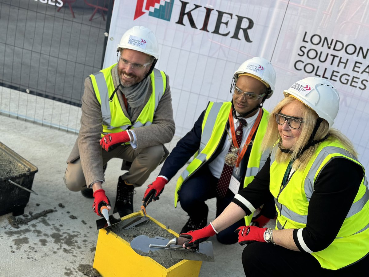 NeilCoates4's tweet image. Topping out the exciting new @LSEColleges  #Future Greenwich Campus now 48% through construction 🏗️ Roll on next year when this campus starts to delivery the needed skills to support the community it operates in @Royal_Greenwich @samparrett1 @asfasohail @LouiseWolsey