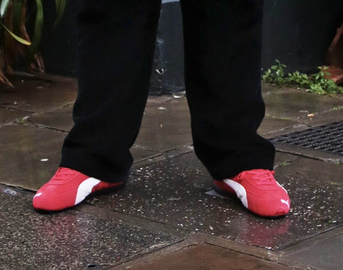 robxhelm's tweet image. puma can pay as many cool guys on the internet as they want i simply ain’t wearing that assed out go kart driver shoe