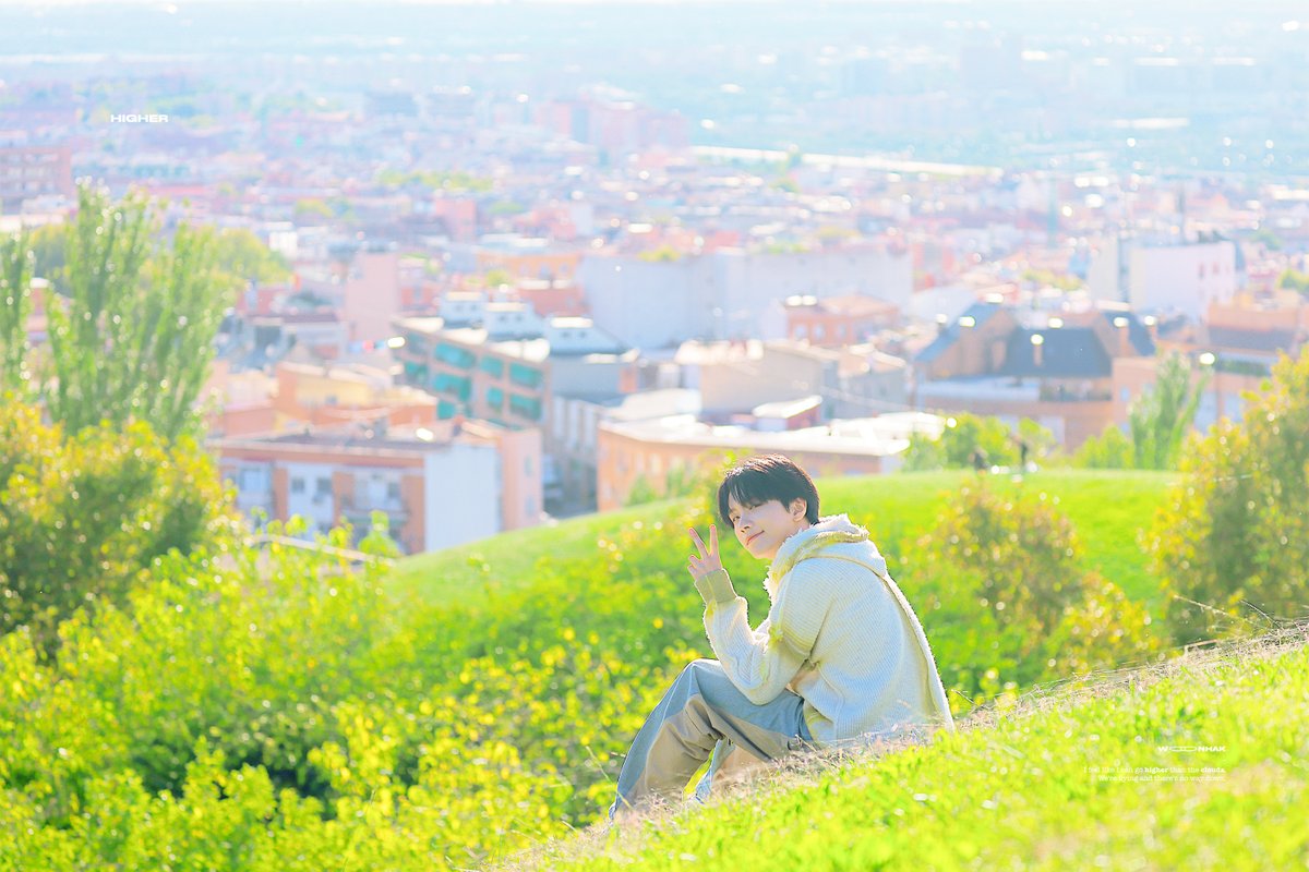 241013 #운학

#낭만열아홉운학아네가좋아
#OneAndWoonlyDay
#ココロが熱い_ウナクの誕生日