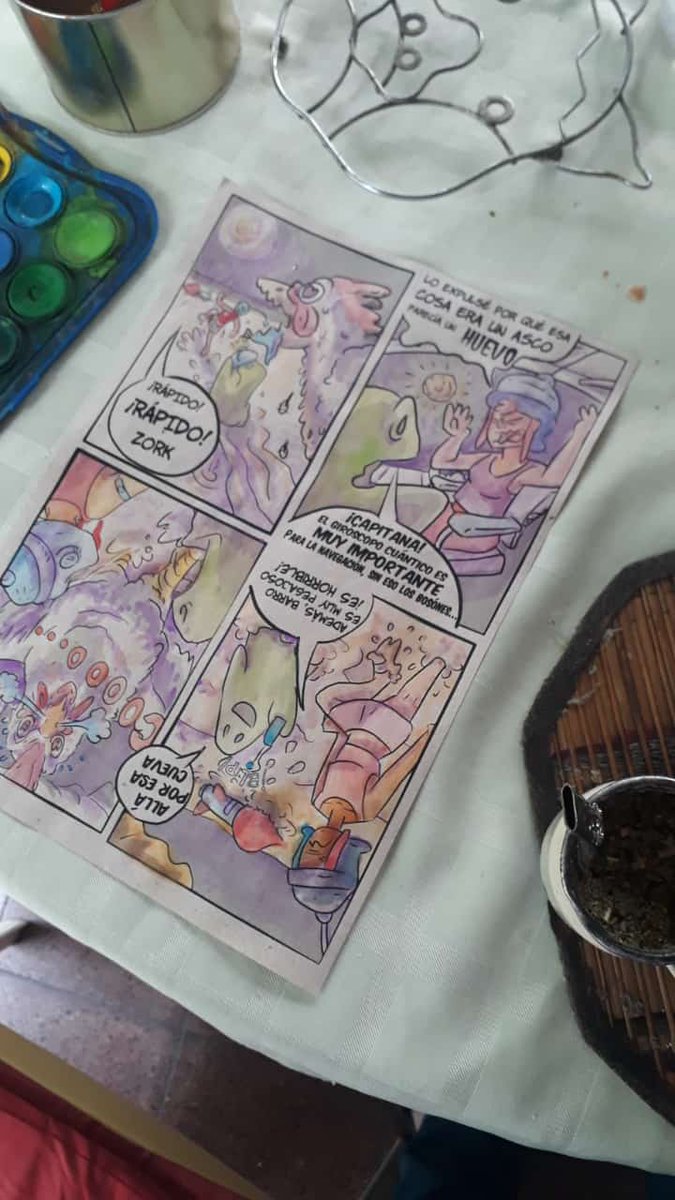 lacapi_tv's tweet photo. ¡Pintando más historias! #Acuarelas #LaCapi #LaCapiTV #Historietas #Historieta #Comic #Comics https://t.co/fkO08bc32d