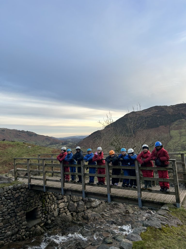 StAug_Monsall's tweet photo. Miss Barr’s group: 

WE MADE IT !! 

#champions #year6 #ghyllhead https://t.co/8Kitc4QM3S