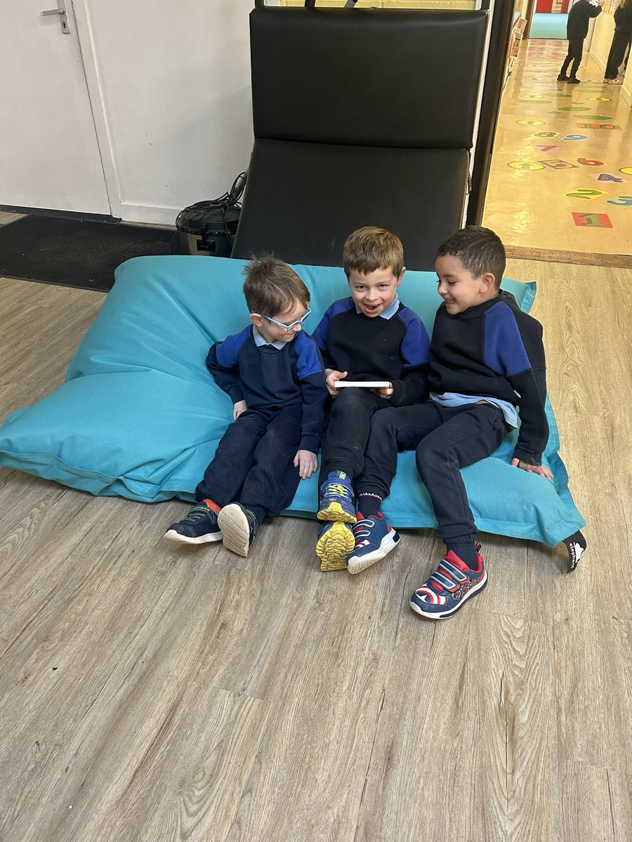 Aoife Hardiman tweet media