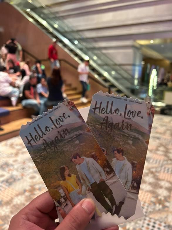 itsmarjjoriee's tweet photo. Thank you so much @FriendsForAlden for the free tickets! ππ
#HLAxFFABlockScreening
#HelloLoveAgain https://t.co/BYNQtsAb9X
