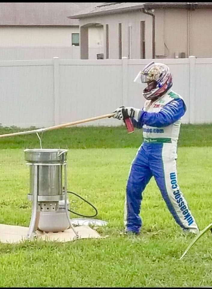 Remember, if you’re going to deep fry a turkey, always wear your firesuit! Happy Thanksgiving! 🦃