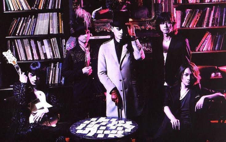 happy thanksgiving to my american followers &amp; everyone else that celebrates 🤍 #櫻井敦司 #BUCKTICK