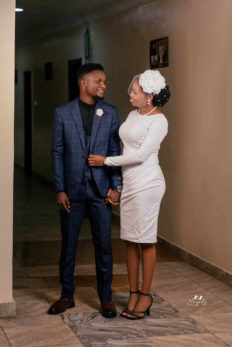 Locked in love, sealed with forever. 💍✨ Here’s to the start of a lifetime with my soulmate, where every day feels like a dream. 🤍

Makeup @nee_lovelytouch
Bride: <a href="/moyheensplace/">Molade</a>
Outfits: @dejoke_atelier
Groom: @samuel_adesidq