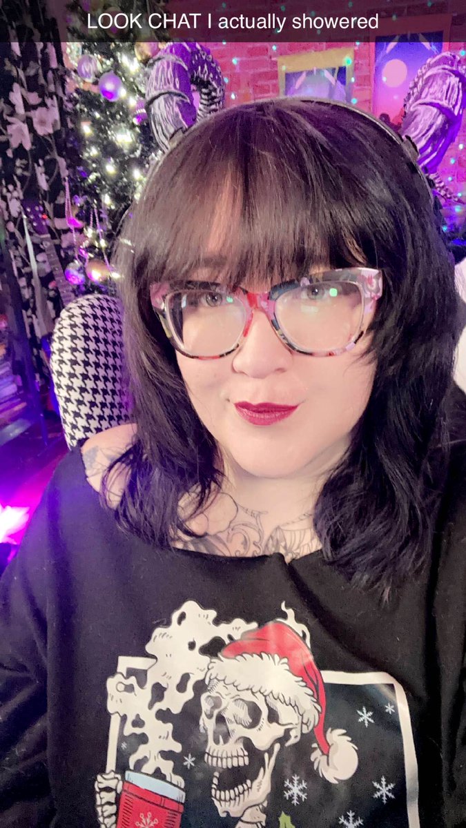 fleapuff's tweet photo. A Home for the Holidays STARTS RIGHT MEOW!!

We're live allllllll day today cuties! Little bit of Sims first then brand new BG3 playthrough with the one and only @HunterDaBear see you soooooon

twitch/fleapuff https://t.co/imsTdmhiwy