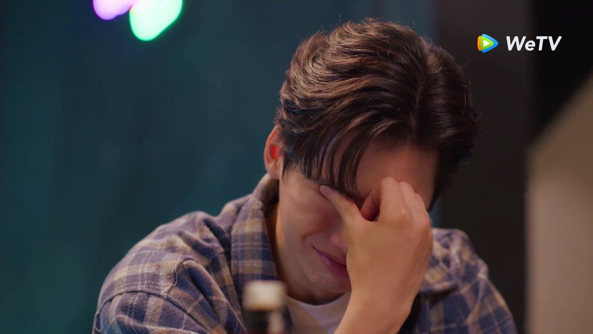 OilisMeeee's tweet image. ไม่ได้มองในมุมฮิลล์เลยอ่ะ มองแต่ในมุมเตอร์ พอมาเห็นแบบนี้เลยทำให้รู้ว่า ฮิลล์เองก็แตกสลายมากไม่แพ้กันสินะ.

@pondponlawit1 #pondponlawit​
THE TRUTH OF HILLEASTER
#FoureverYouEP9