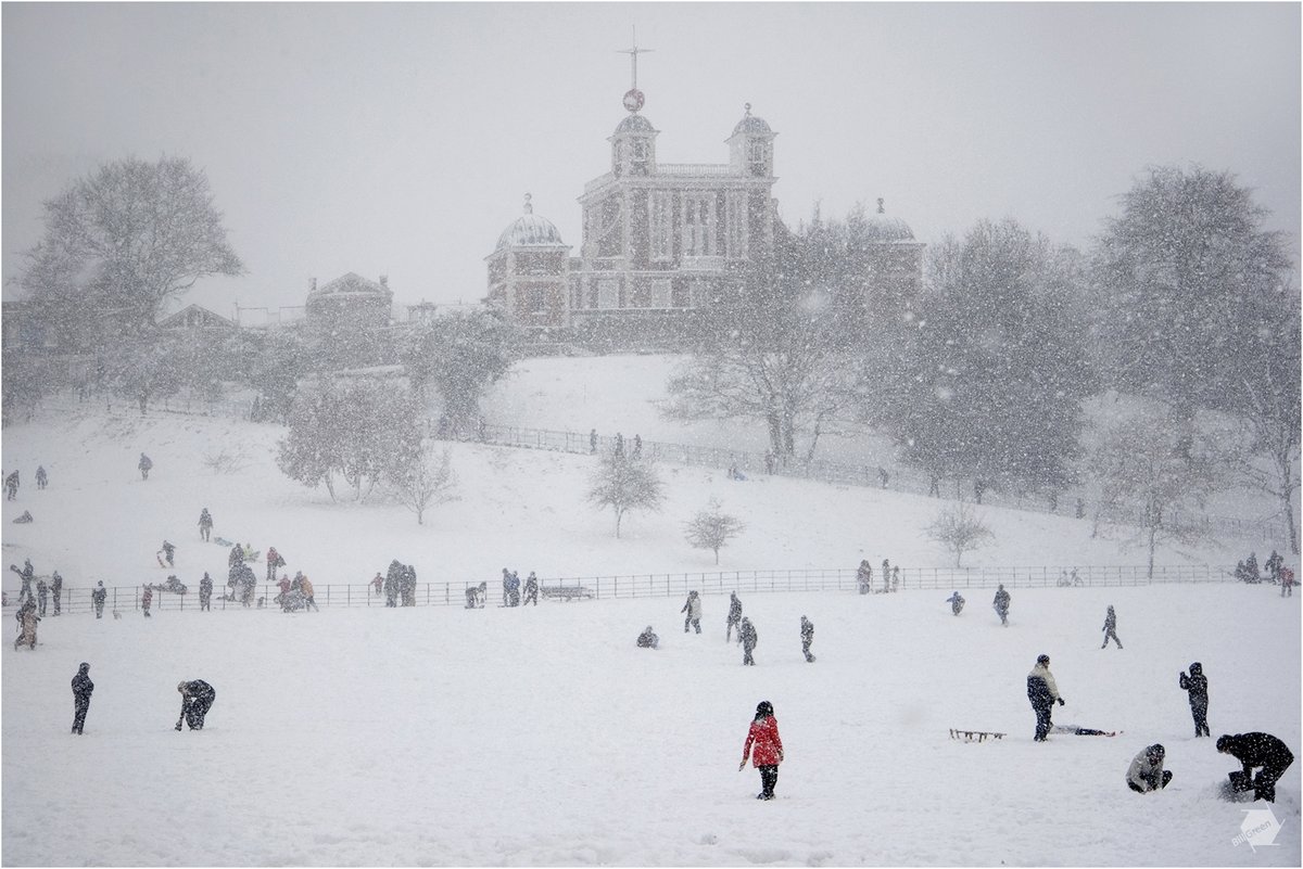 ThamesPhoto's tweet photo. Classic print of Snow in Greenwich Park from 2009. To this day there has never been snow like that in London. 10% Off all Prints ordered before 24/12/2024. 
https://t.co/Jn4WT5Wwf7
#prints #printsale #photographicprints #printsforsale #photography #greenwichpark #snowscene https://t.co/HXazWlSKvq
