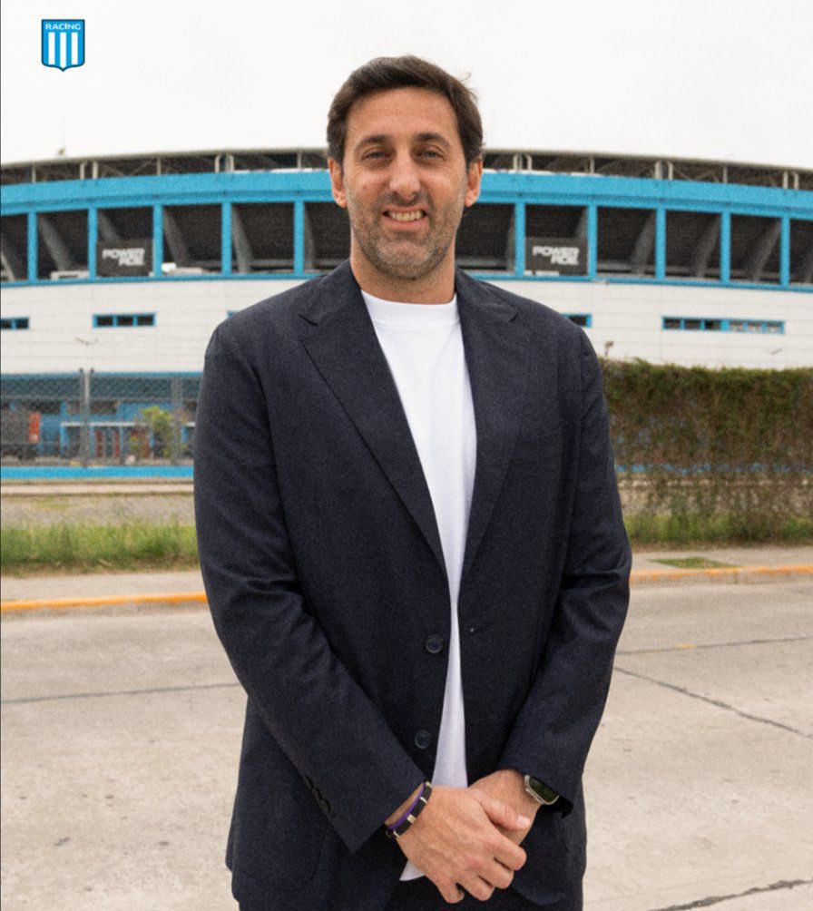 Racing Cambia tweet media