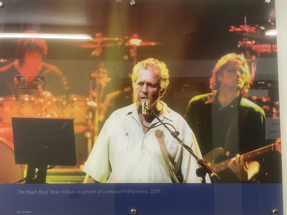 Liverpool <a href="/liverpoolphil/">Royal Liverpool Philharmonic</a> heno/tonight efo <a href="/gruffingtonpost/">Gruff Rhys</a> 19:45 @BRyderJones 21:30 Barri fory/tom 👌