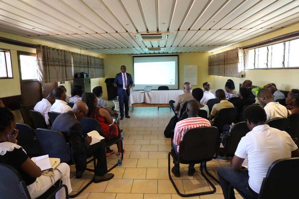 PNUDBurundi's tweet image. Atelier de présentation ce 28 novembre par @CNIDH_Bdi avec l’appui du #PNUD #Burundi des rapports de monitoring sur la situation des droits humains dans les lieux de privation de liberté à l’intention des partenaires étatiques et non étatiques #ODD16