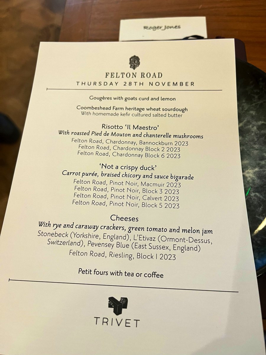 Roger Jones tweet media