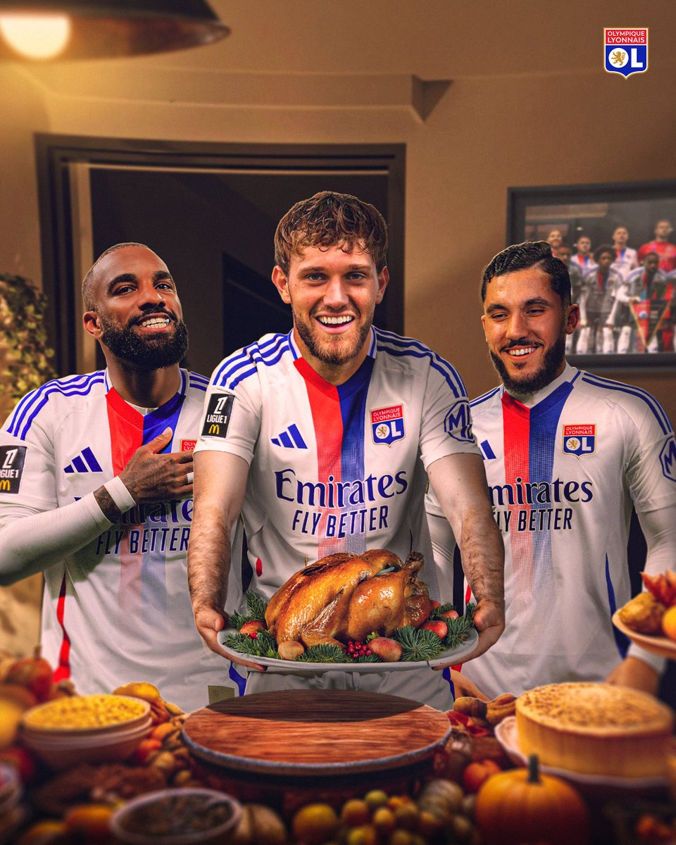 OL_English's tweet image. Happy Thanksgiving!🔴🔵