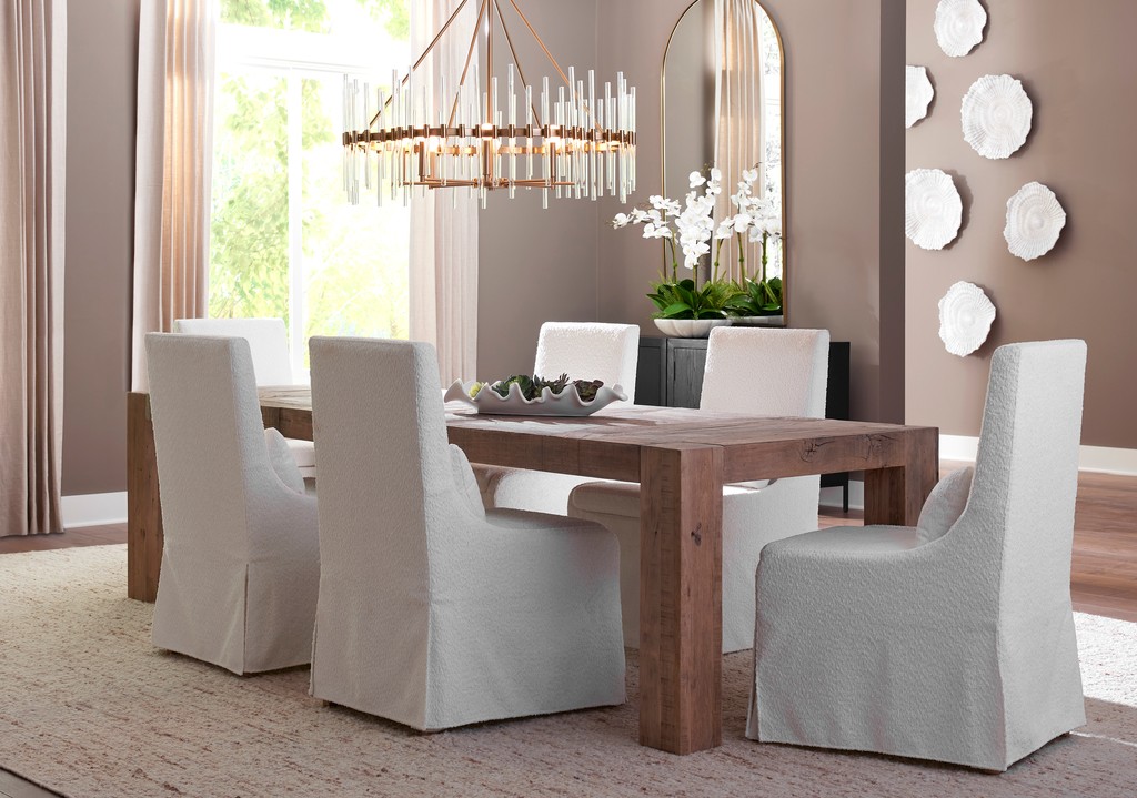 Happy Thanksgiving from the Uttermost Family! Wishing you &amp; yours a safe, happy, healthy holiday 🦃Theres's nothing we love more than gathering around the table with our loved ones. l8r.it/A5Dn