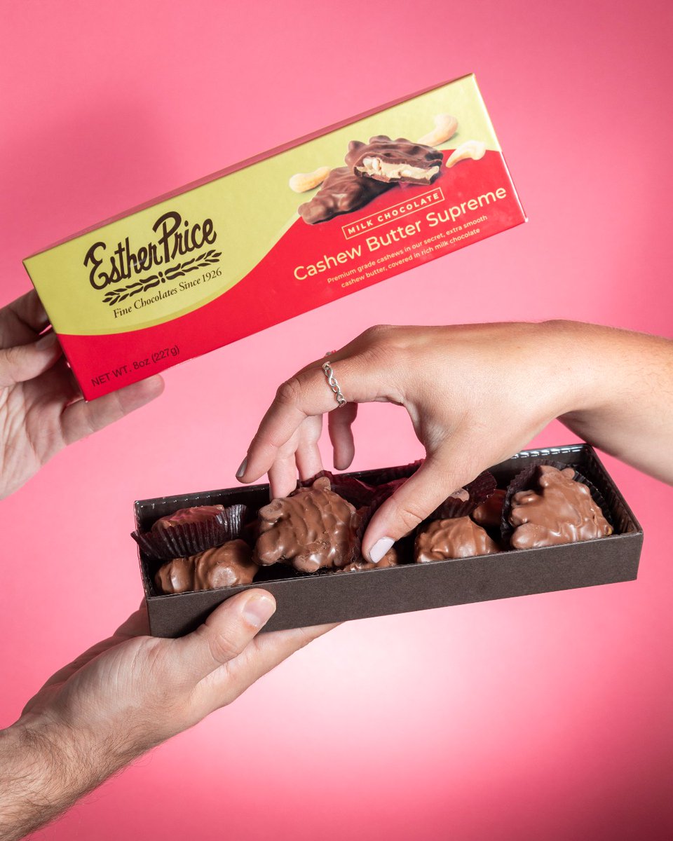 RMDAdvertising's tweet photo. Good friends and great chocolate—what more do you need? 🍫❤️ Who's indulging with you?

#FriendshipGoals https://t.co/pk84BpcZXz
