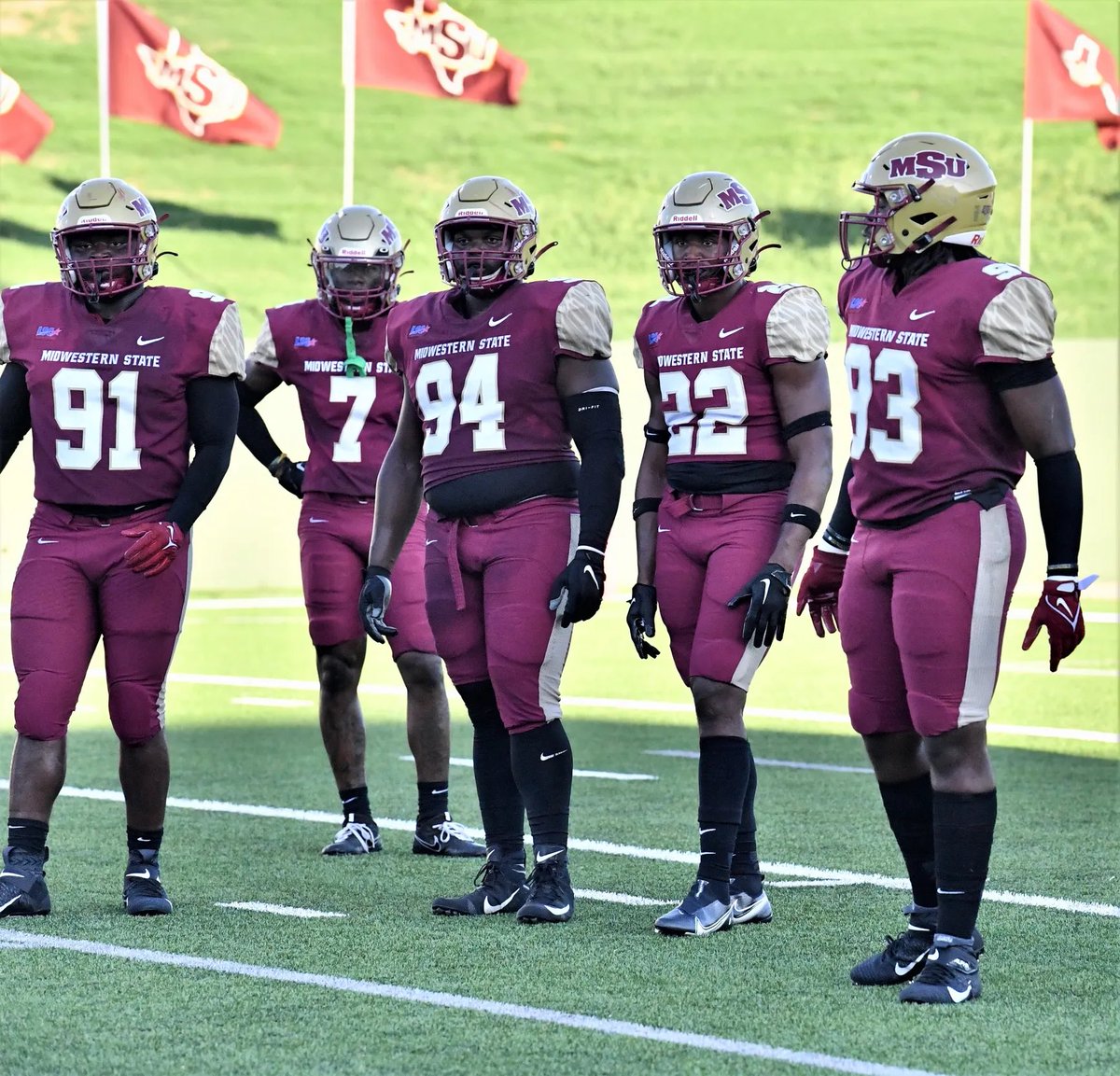 #AGTG I am blessed to receive another offer from <a href="/MSUTexasFB/">Midwestern State Football</a> #StangGang🐎  <a href="/FBCoachLeonard/">Coach Cedric Leonard</a> <a href="/FarmersvilleAth/">Farmersville ISD Athletics</a> <a href="/CoachZacQuinlan/">Zac Quinlan</a> <a href="/SBlassingame12/">Stephen Blassingame</a> <a href="/CoachHoward1010/">Josh Howard</a>