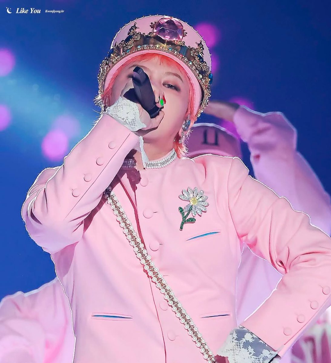 지디를 4k로 보는날이 오다니
세상에💜✨아직도 mama에서 못벗어나는중
IBGDRGN