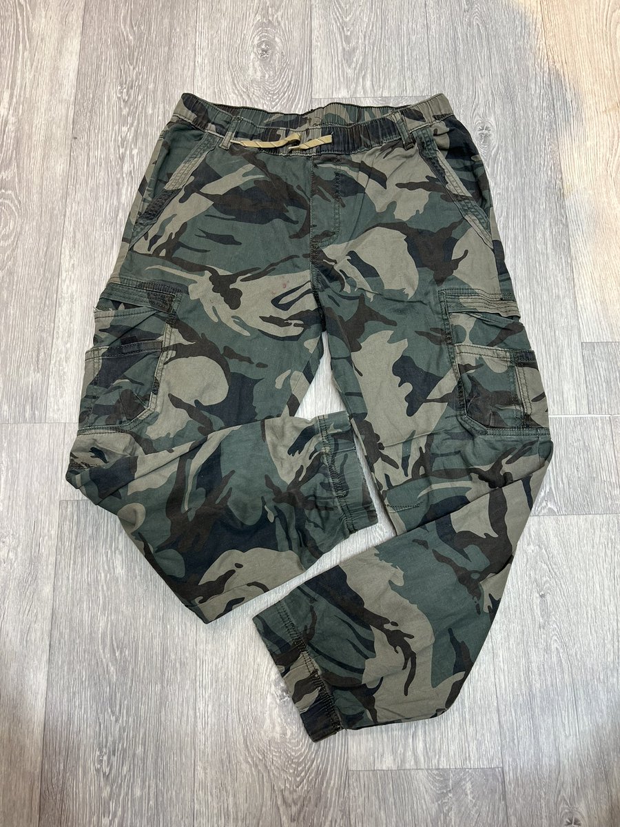 ChampPlug's tweet photo. Newstock Khago pants💯👌now available 

Size large or 34-36 waist 
@1500
Frame 4 xl waist 38
Dm app call ☎️0790027817 https://t.co/ASKfIKAwd9