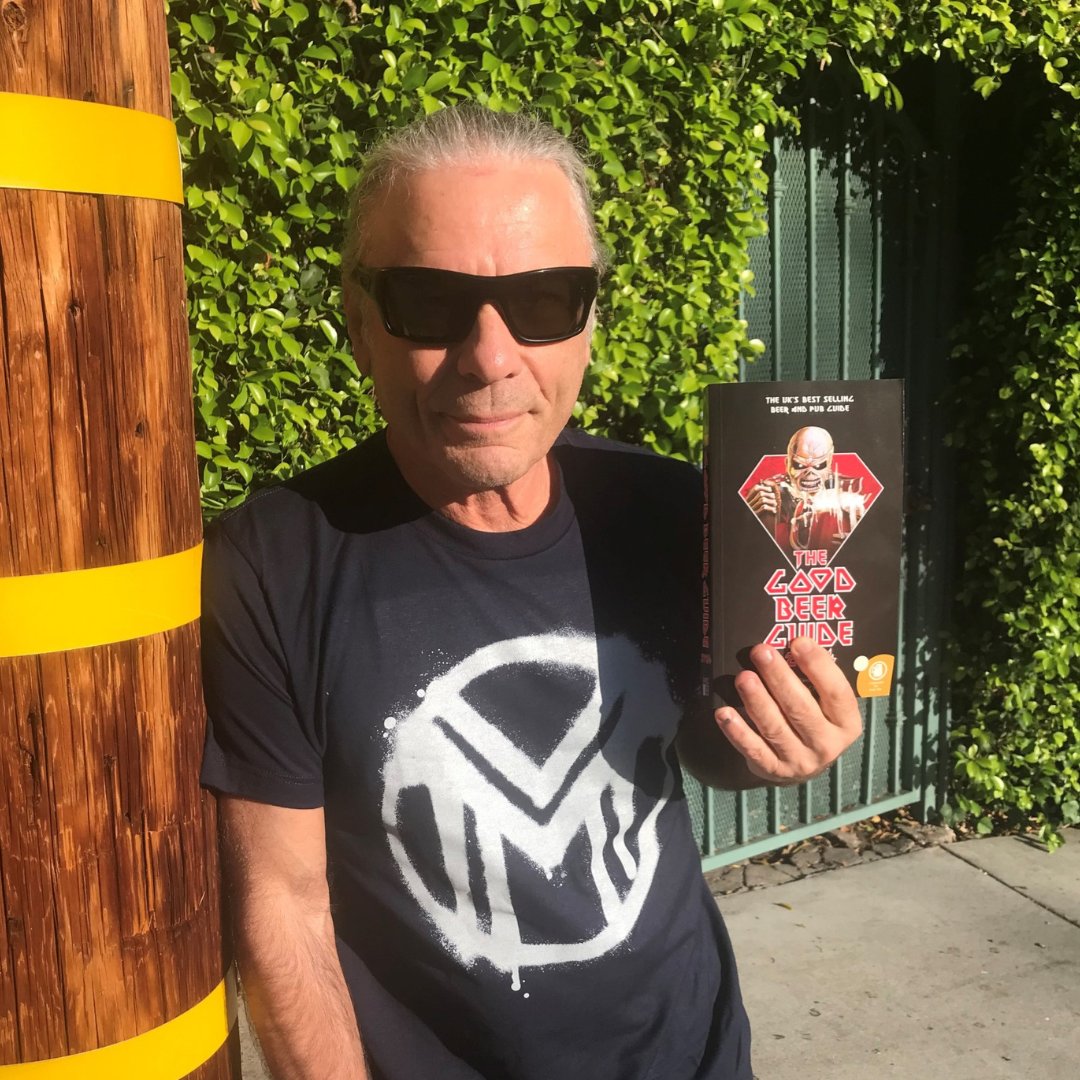 BruceDMaiden's tweet image. 🎤 Bruce Dickinson, legendary frontman of @IronMaiden has his copy of #CAMRA’s #GoodBeerGuide, do you? 
📖 Bruce has written the foreword of this year's edition of our definitive guide to the nation's pubs.
👉 Order your copy now: ow.ly/rcjN50PW3bI