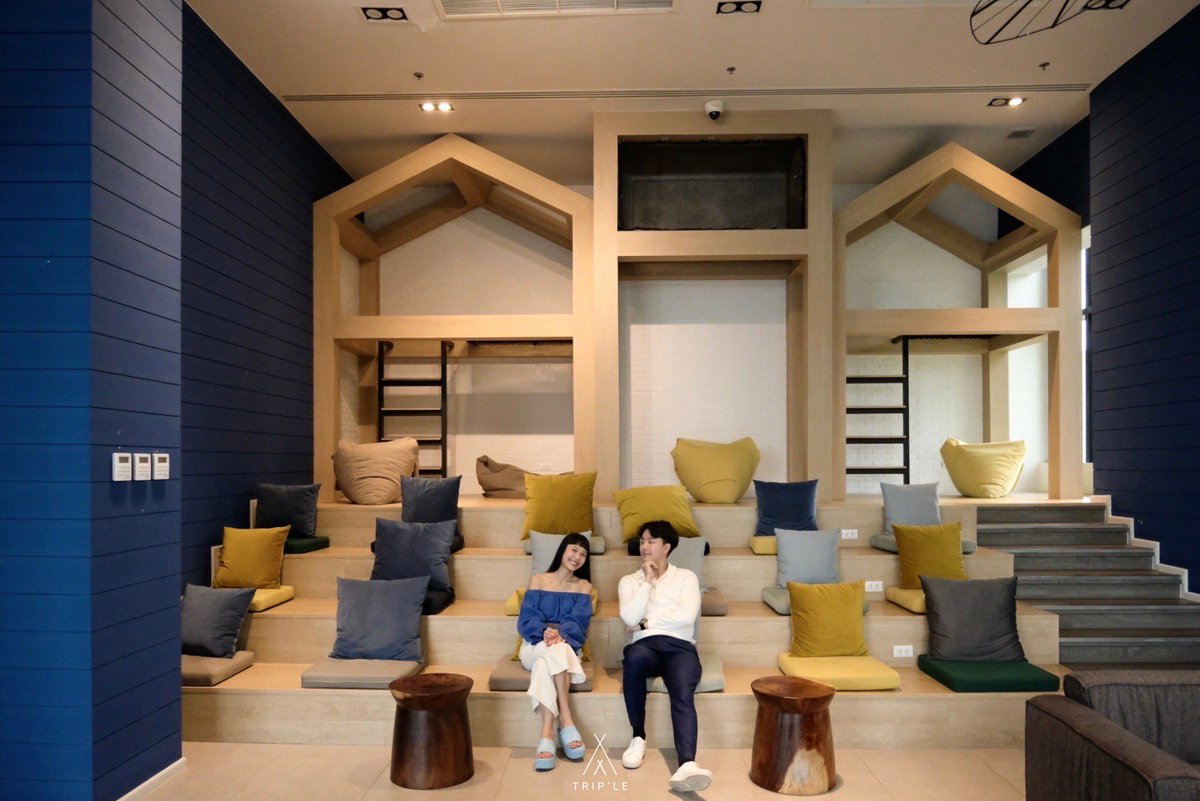 triplexanywhere's tweet image. ELIO SATHORN - WUTTHAKAT คอนโดมีเนียมที่คนมีคู่ไม่ควรพลาด💛💙 ให้กู้ร่วมง่าย กู้สบาย ไร้ข้อกังวลใดๆ ผ่อนเริ่ม 15,000 บ/ด* เท่านั้น เค้ามากับ Concept “Everyday Vacation” ที่ชวนทุกคนมาทำทุกวันให้เป็นวันพักผ่อน

#ELIOSATHORNWUTTHAKAT
#ANANDADEVELOPMENT
#คอนโดมีเนียม 
#สาทร
#วุฒากาศ