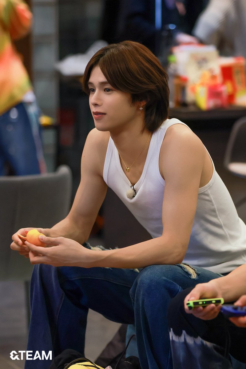 yuka21_27's tweet image. 前髪有りなケイくんは
可愛い。
無しはカッコイイ。
（個人的に無し大好き💚）
で、オモロ仲良し家族な
推し &amp;amp;TEAM 尊い!!🫶🫶🫶
本当に良い。良い。
（大事なことは二度言うよ!!）

#andTEAM
#GoONE!!!
#K