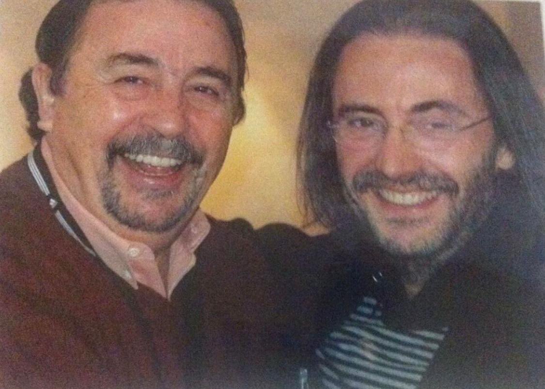 Hoy se cumplen 4 años desde que nos dejó Juan de Dios Román. Su ausenciala siento profundamente. Fue un gran amigo y su legado sigue latente. Siempre te echaremos de menos, Juan. #RecordandoAJuanDeDiosRomán