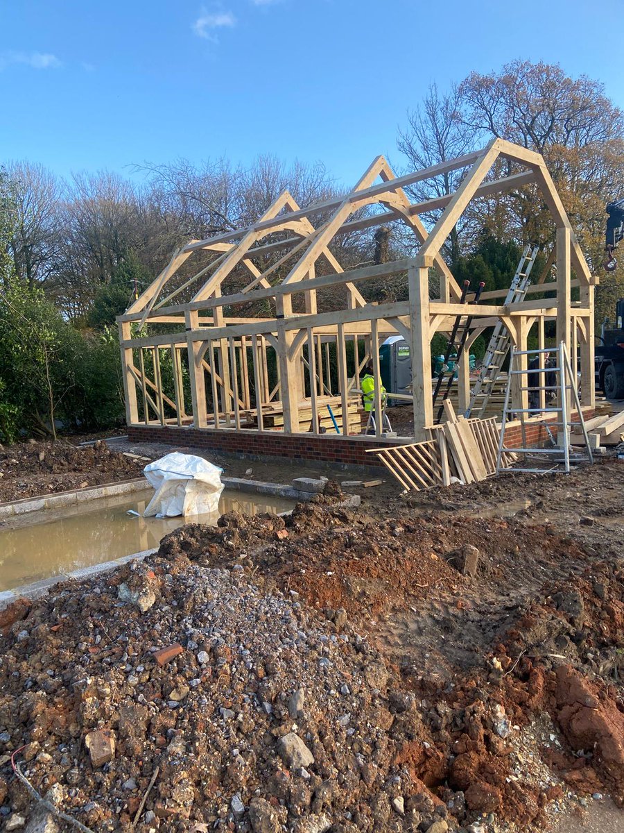 Crown Oak Buildings tweet media