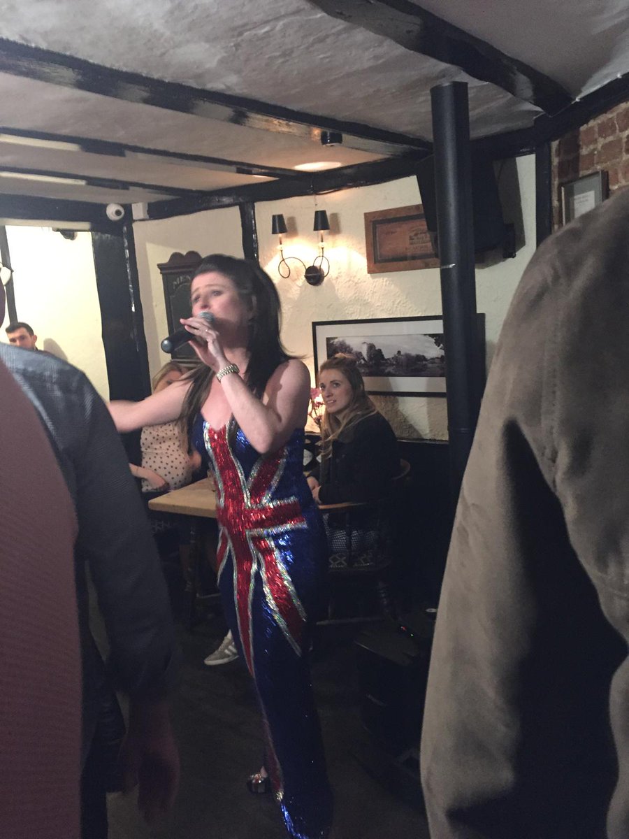 MarneysPub's tweet image. Join us for Live Music and fun packed nights, Book your table early to avoid missing out.
Great Food.....Great music!
 #LiveMusic #MusicNights #BookYourTable #NightOut #FunTimes #LocalEvents #MusicLovers #FoodAndMusic