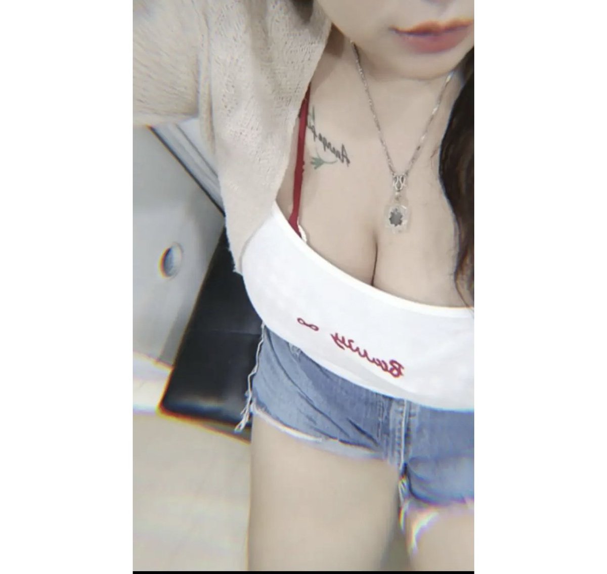 dark_corner00's tweet photo. 🤭 https://t.co/V2FQL9AyI2