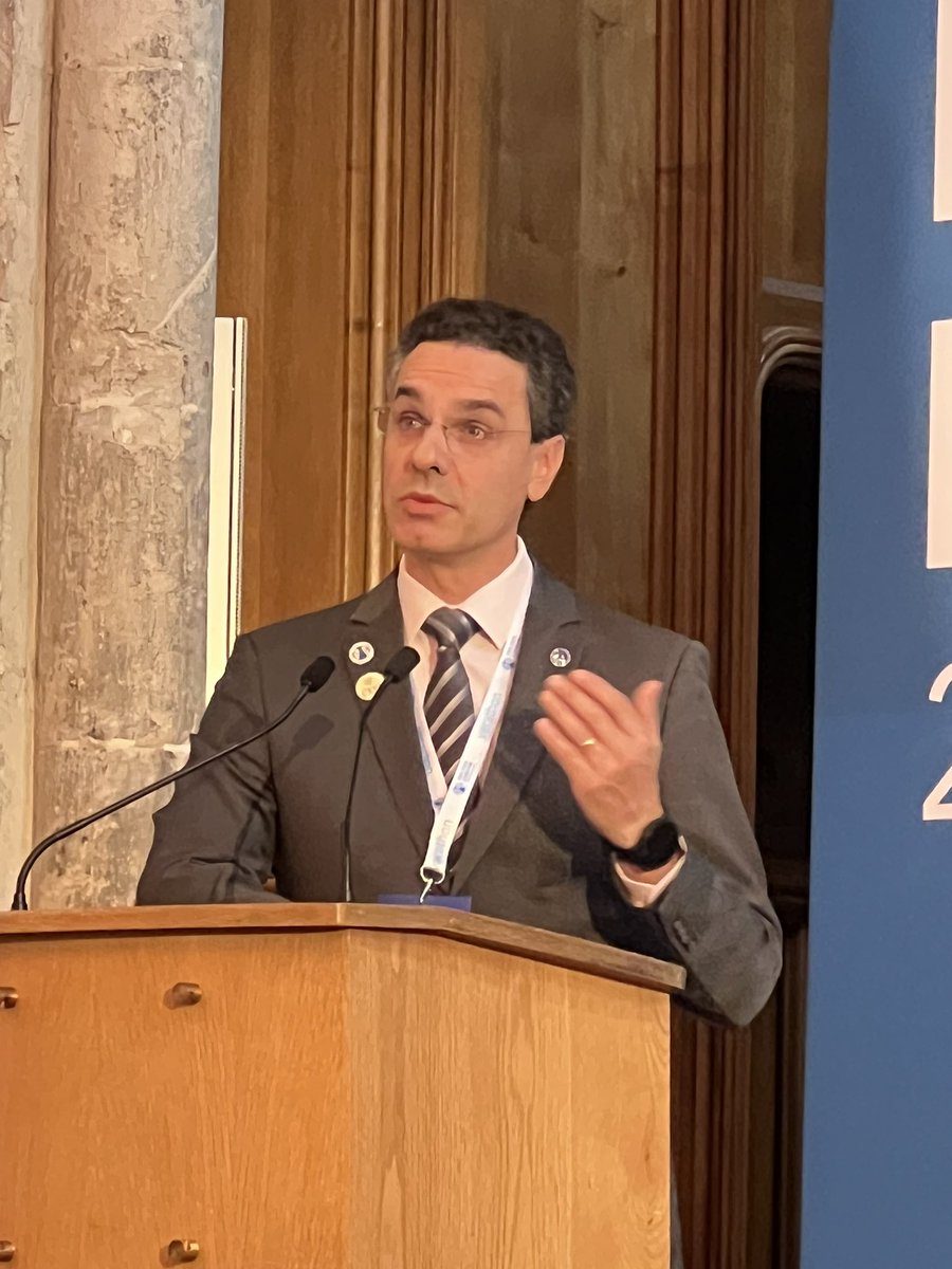 mmalito's tweet photo. SAM Lecture in DAS 2024 London ! Dr. Daniel Perin presented Context-Sensitive in Airway Management! Very interesting insights ! #DAS2024 @ctvaoficial https://t.co/RTHnHl8QNz