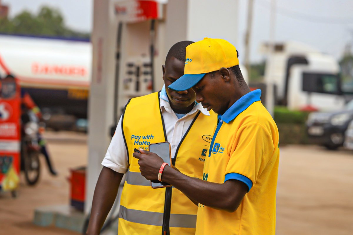 mtnug's tweet image. Our friends from @mtnmomoug are on ground in #Nansana today, partnering with @Stabex_Ug to promote cashless payments. #PayWithMoMo and enjoy the ease of digital payments.