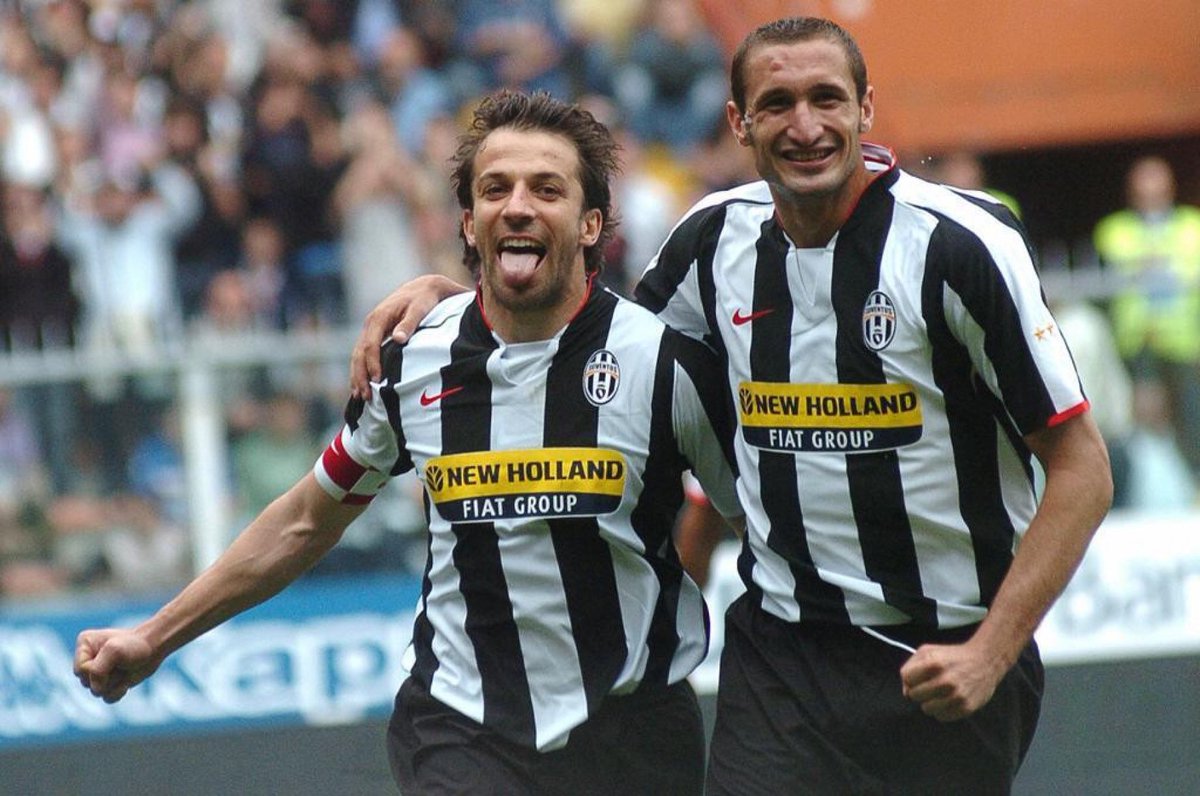 "Il compagno che mi ha fatto capire cosa significa la #Juventus è stato #DelPiero. Quando vincemmo il campionato in Serie B, mi disse: "Ora abbiamo scherzato, dal prossimo anno saranno dolori".
Non eravamo una grande squadra, e lui di questa cosa ne soffriva molto.
Aveva vinto