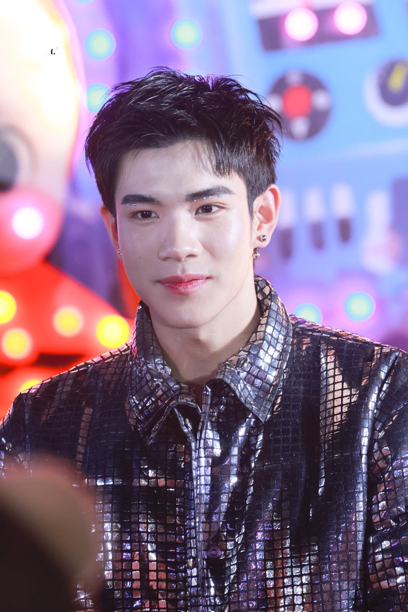 fis94's tweet image. ㅡ 241128 

❤️‍🩹❤️‍🩹❤️‍🩹

CELEBRATE EM X FOURTH
@tawattannn #Fourthnattawat
#EMDISTRICT1STxFourth