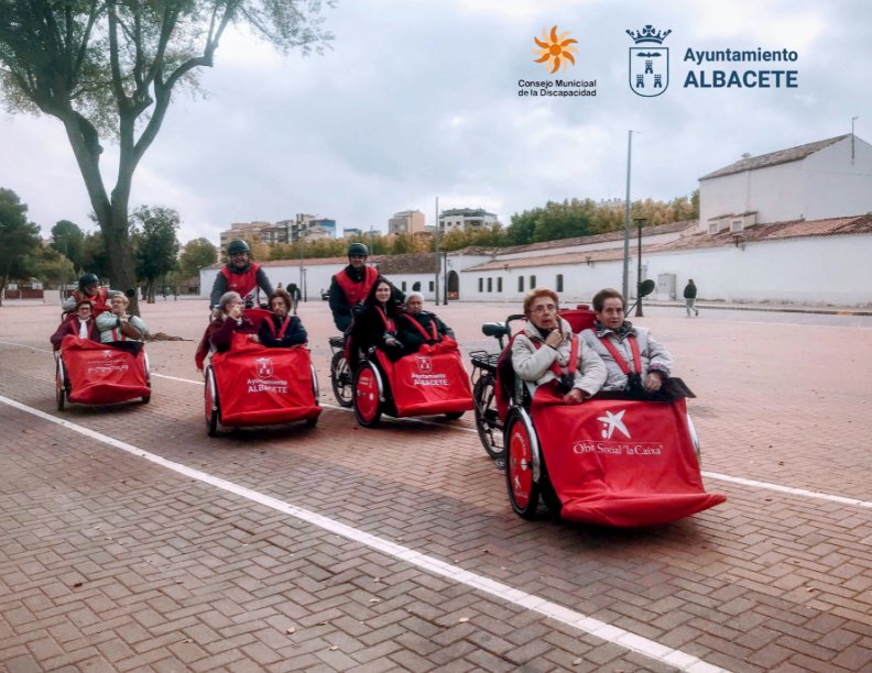 SEMGCLM's tweet photo. En la carta que ayer envió el Alcalde de Albacete, Manuel Serrano, a 'En bici sin edad' de Albacete, por su merecido Premio en el Día de la Discapacidad, destaca el apoyo de SEMG CLM y SCMGG 🙌🏻👏🏻🚲🥼 @Selopezmanuel @EBSEAlbacete @salmeronSCMGG https://t.co/xglbP6lGf0