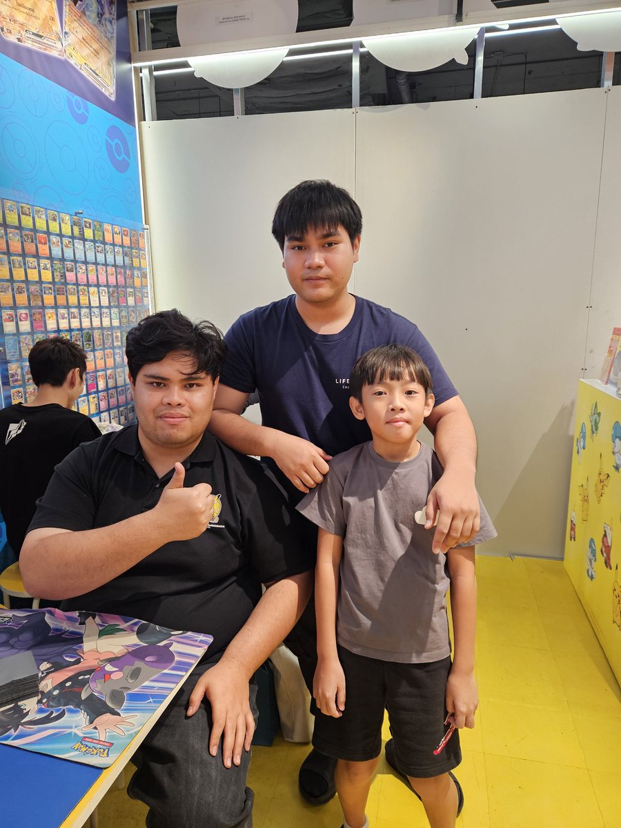 juno_ong's tweet photo. Play lab invasion, Central world bkk. 3-0
Game 1 cp Ex W
Game 2 co Ex W
Game 3 greninja ex/dusknoir W
Thank you for the good experience. #playlab #Bangkok #centralworld https://t.co/RgAB07F3X0