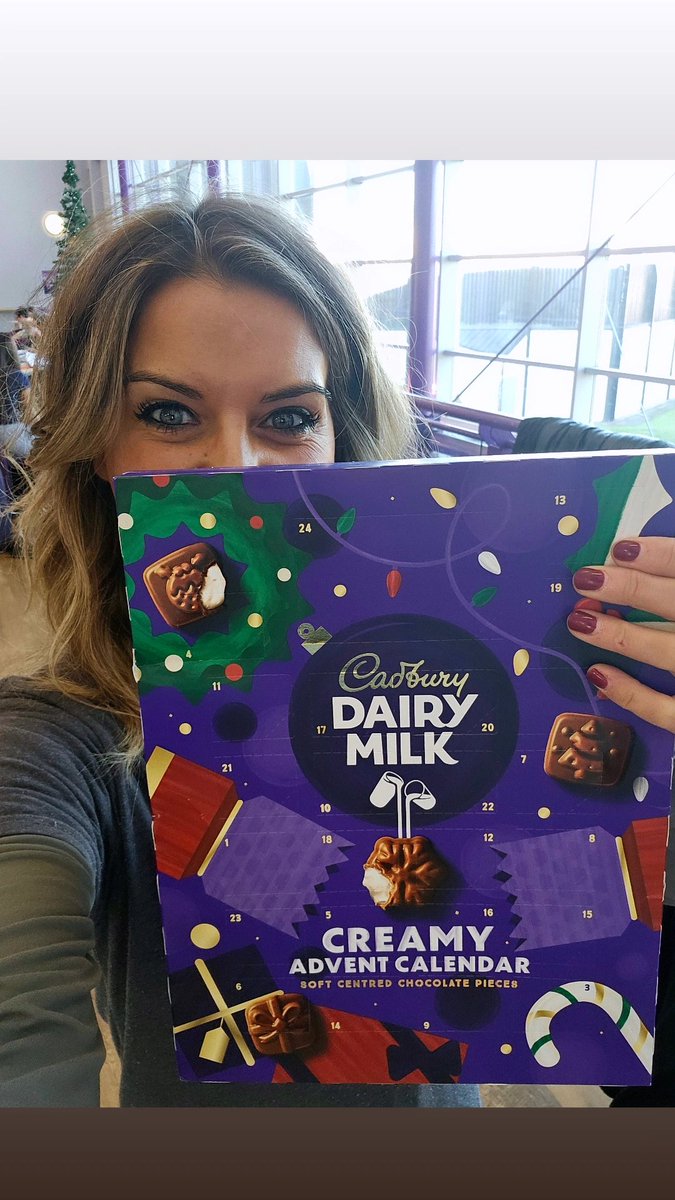 Gemma Oaten (@gemmaoaten) on Twitter photo You absolute legend <a href="/I_am_KenBarlow/">Ken Barlow</a> what a gorgeous suprise that arrived at <a href="/GrimsbyAud/">Grimsby Auditorium</a> today during rehearsals. That's so kind and made my day!!! ๐ Xx You absolute legend <a href="/I_am_KenBarlow/">Ken Barlow</a> what a gorgeous suprise that arrived at <a href="/GrimsbyAud/">Grimsby Auditorium</a> today during rehearsals. That's so kind and made my day!!! ๐ Xx