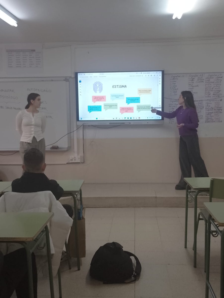 Hoy hemos impartido las primeras Charlas de prevención y sensibilización en Salud Mental a 1 de la Eso del IES Fray Pedro de Urbina.  Dentro del proyecto de Atención Infanto Juvenil financiado por el Consejo Social Municipal del Ayuntamiento de Miranda de Ebro <a href="/vivirmiranda/">Vivir Miranda</a>