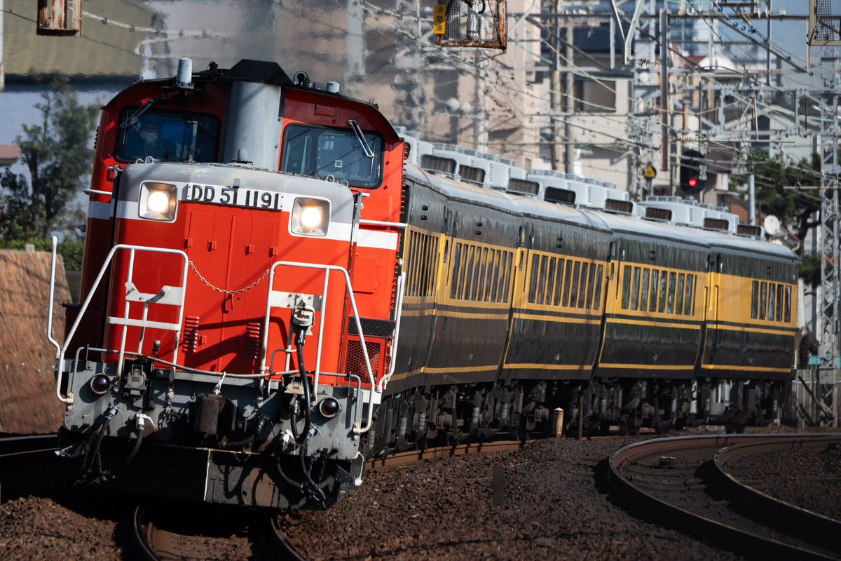 試9975 DD51 1191＋改14系「サロンカーなにわ」
今年も網干訓練のシーズンが開幕しました！